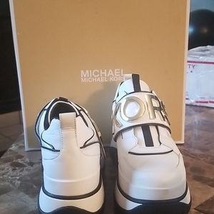 AUTHENTIC Michael Kors Cortlandt Trainer